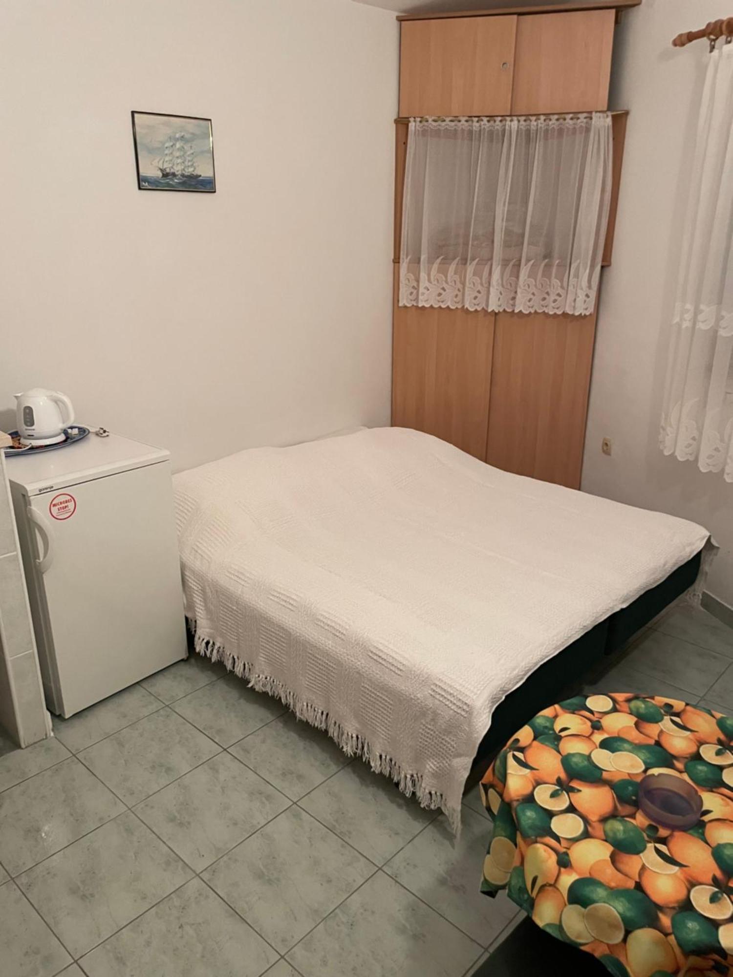 Apartments Visnjic Zaboric Esterno foto