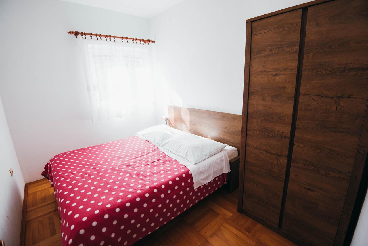 Apartments Visnjic Zaboric Esterno foto