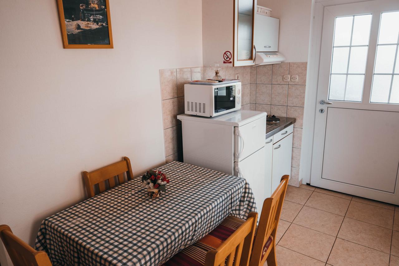 Apartments Visnjic Zaboric Esterno foto